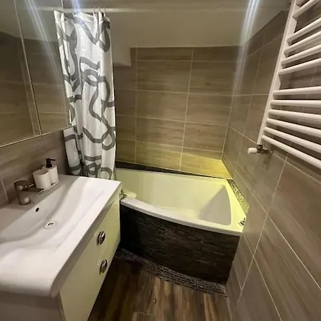 Double In The Heart Of Apartament *